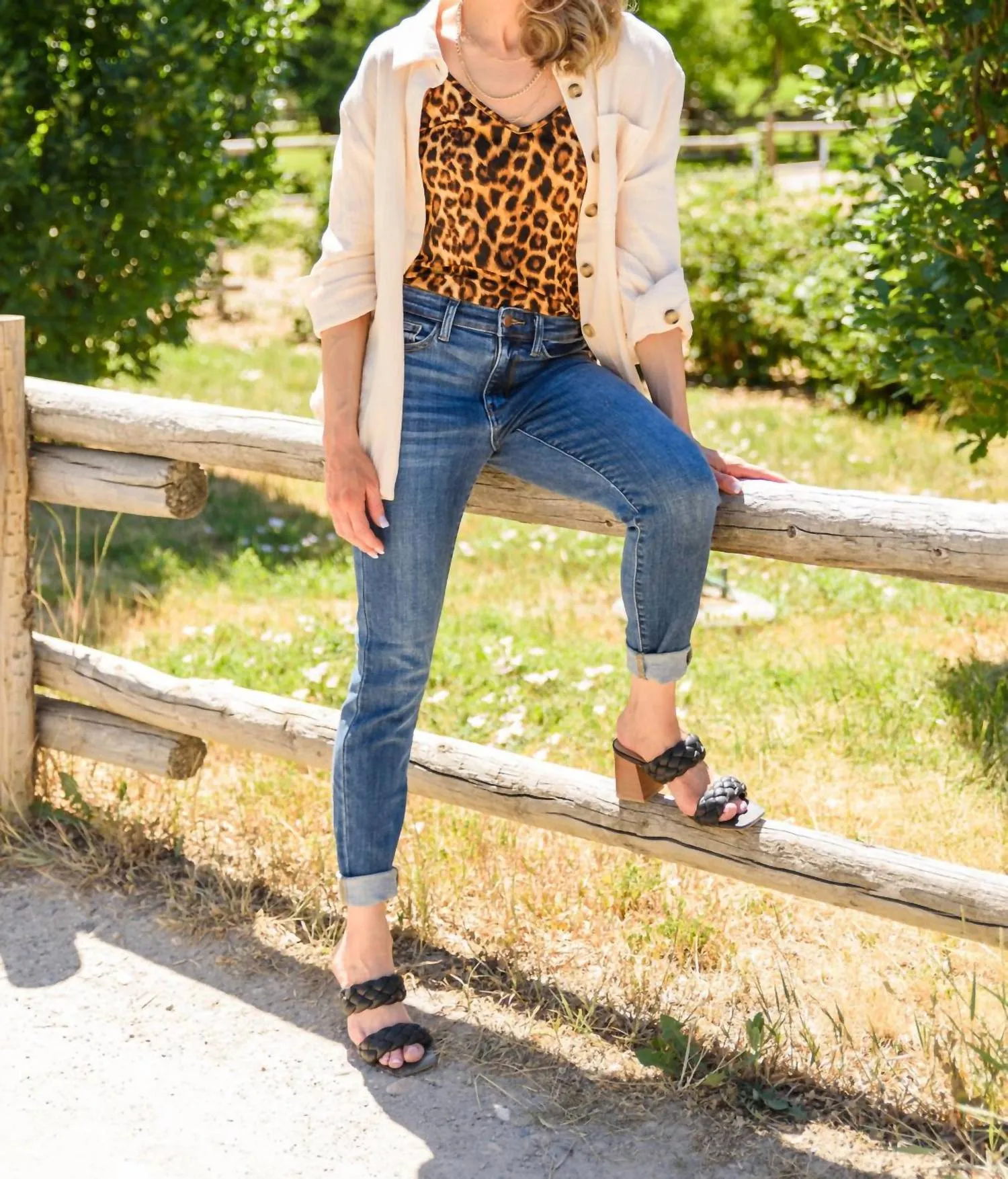 143 Story - Want The Best Button Up Top
