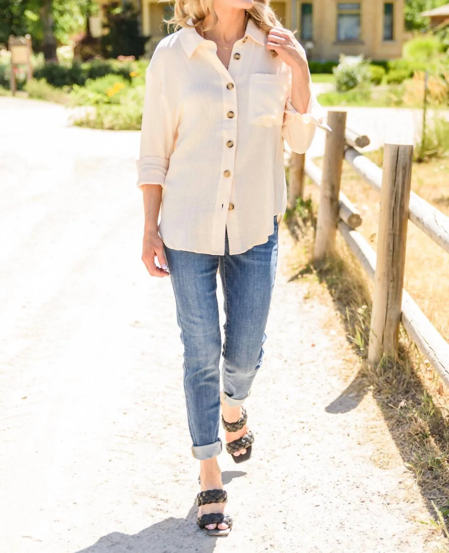 143 Story - Want The Best Button Up Top