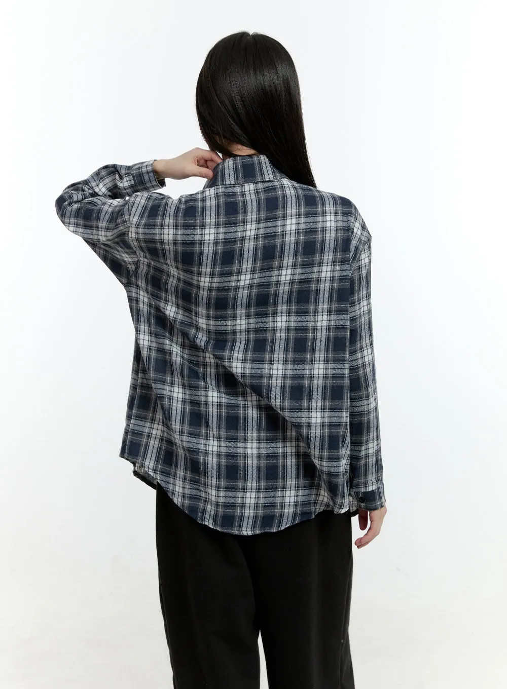 Loose-Fit Checkered Buttoned Shirt CF507