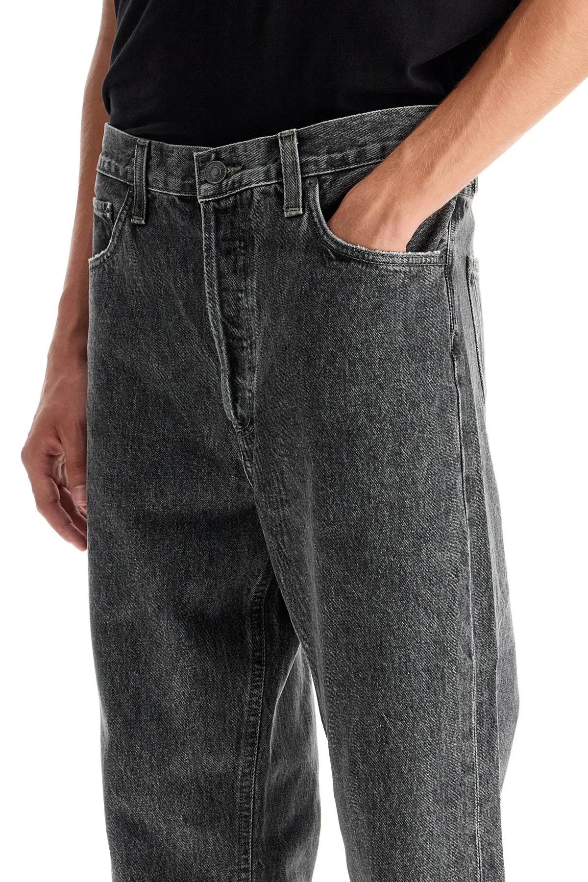 "fresh 90s loose fit jeans